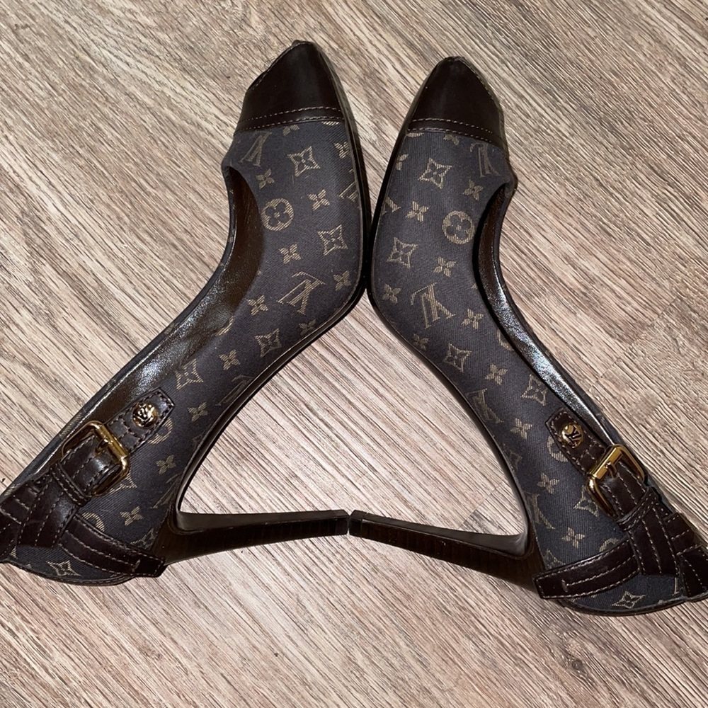 Louis Vuitton peep toe heels size - 36 - Picture 3 of 7